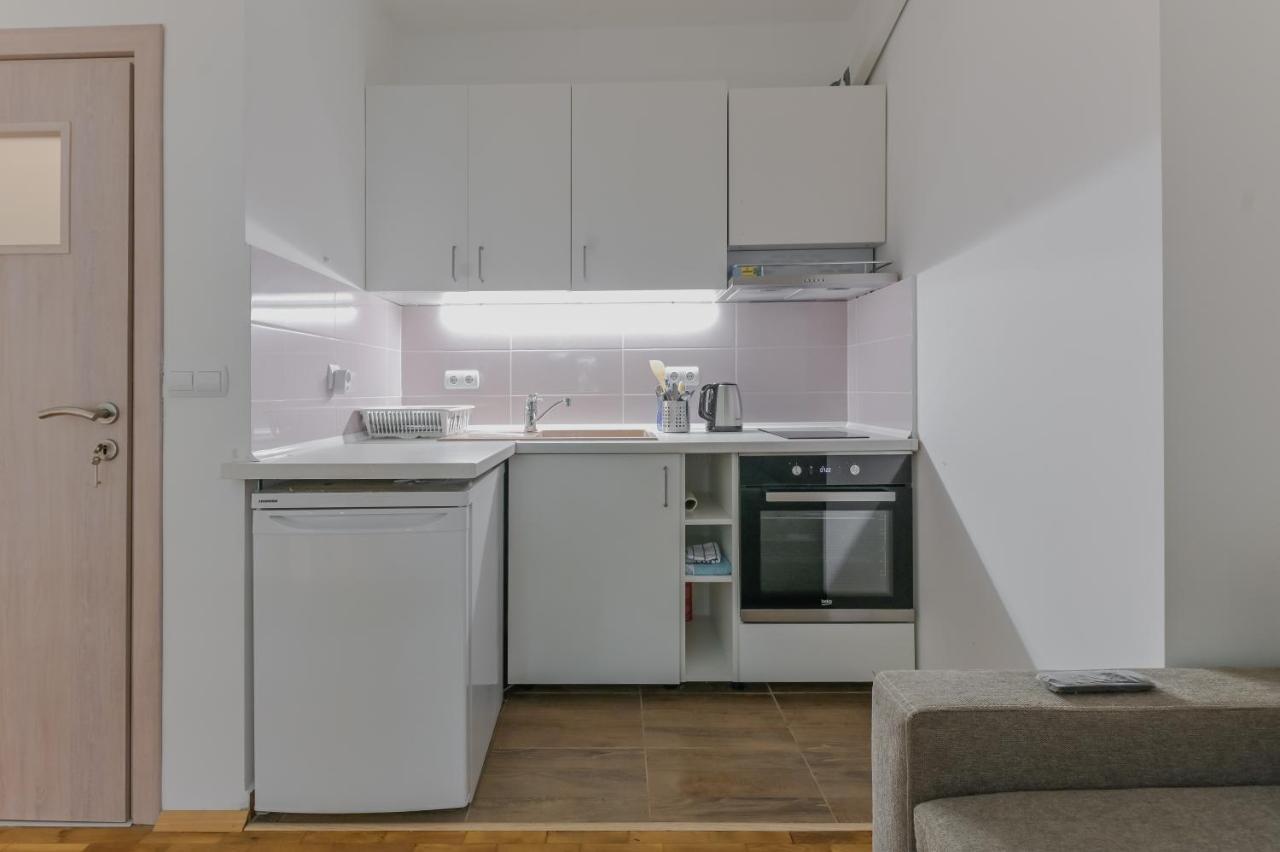 Bright Apartment In The Heart Of The City By Flat Mаnager Sófia Exterior foto